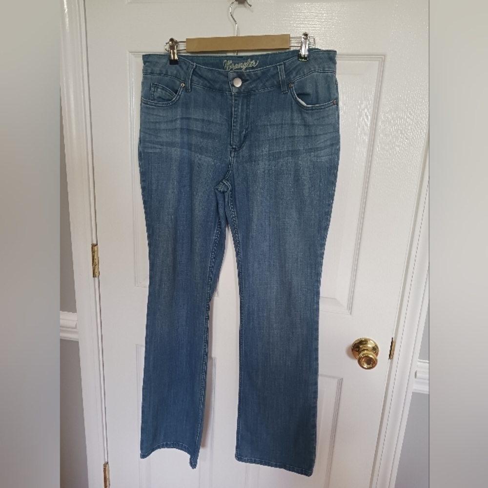 Womens Wrangler bootcut jeans Rodeo cowgirl Workwear Tall Country